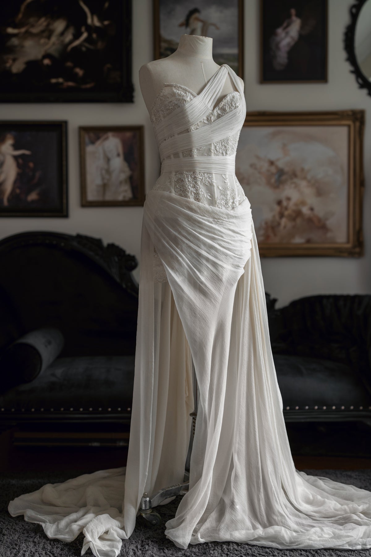 Nina Gown - Ivory
