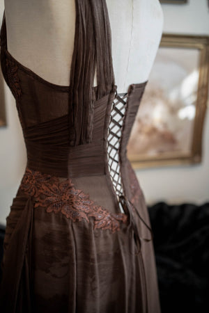 Nina - Brown