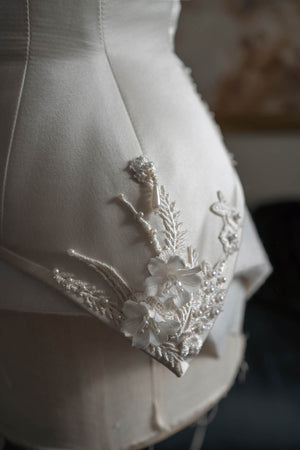 Tiana Corset - Ivory